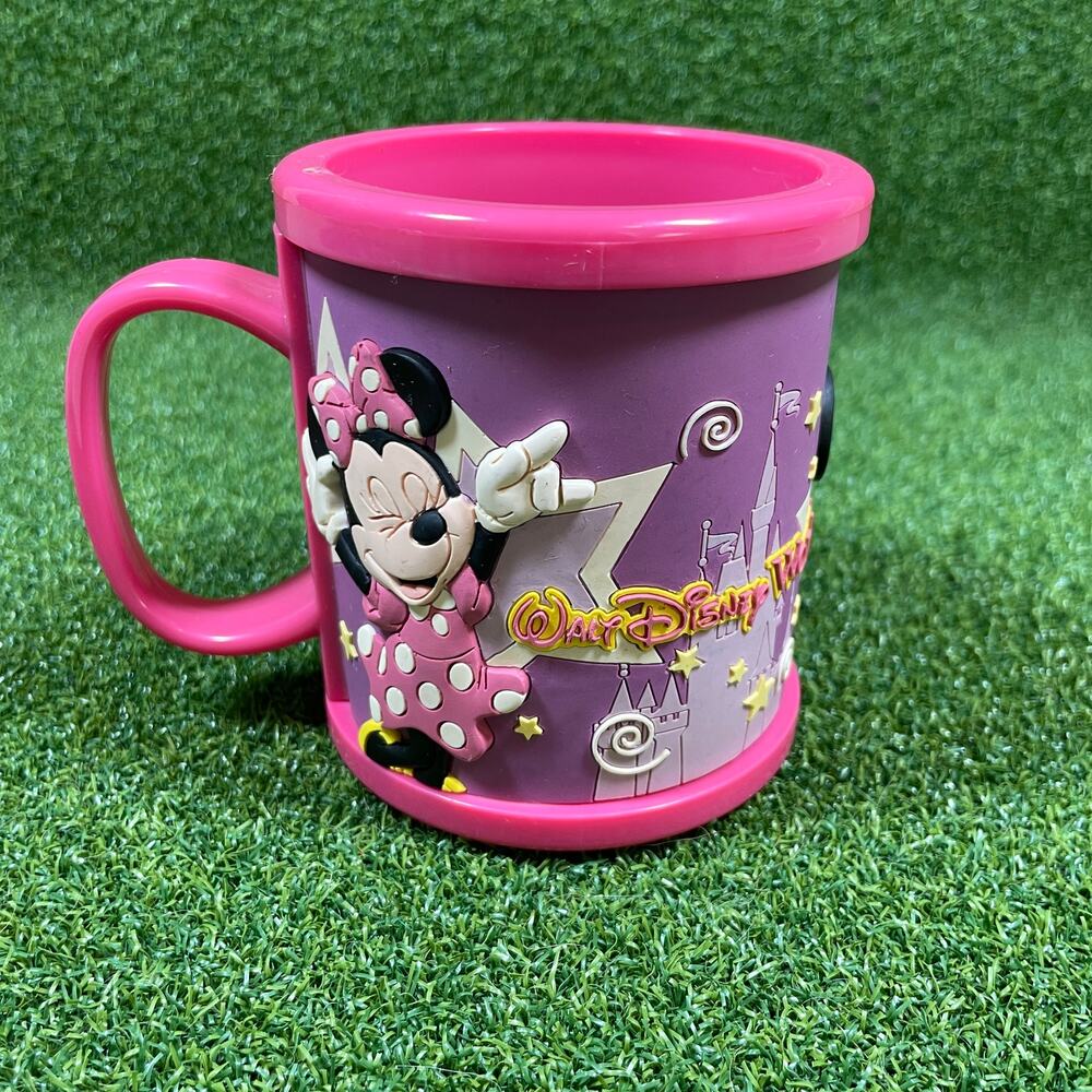Vintage Minnie Mouse Walt Disney World Pink 3D Plastic Mug